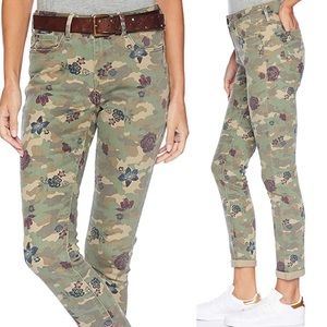 Seven7 camo floral jeans
